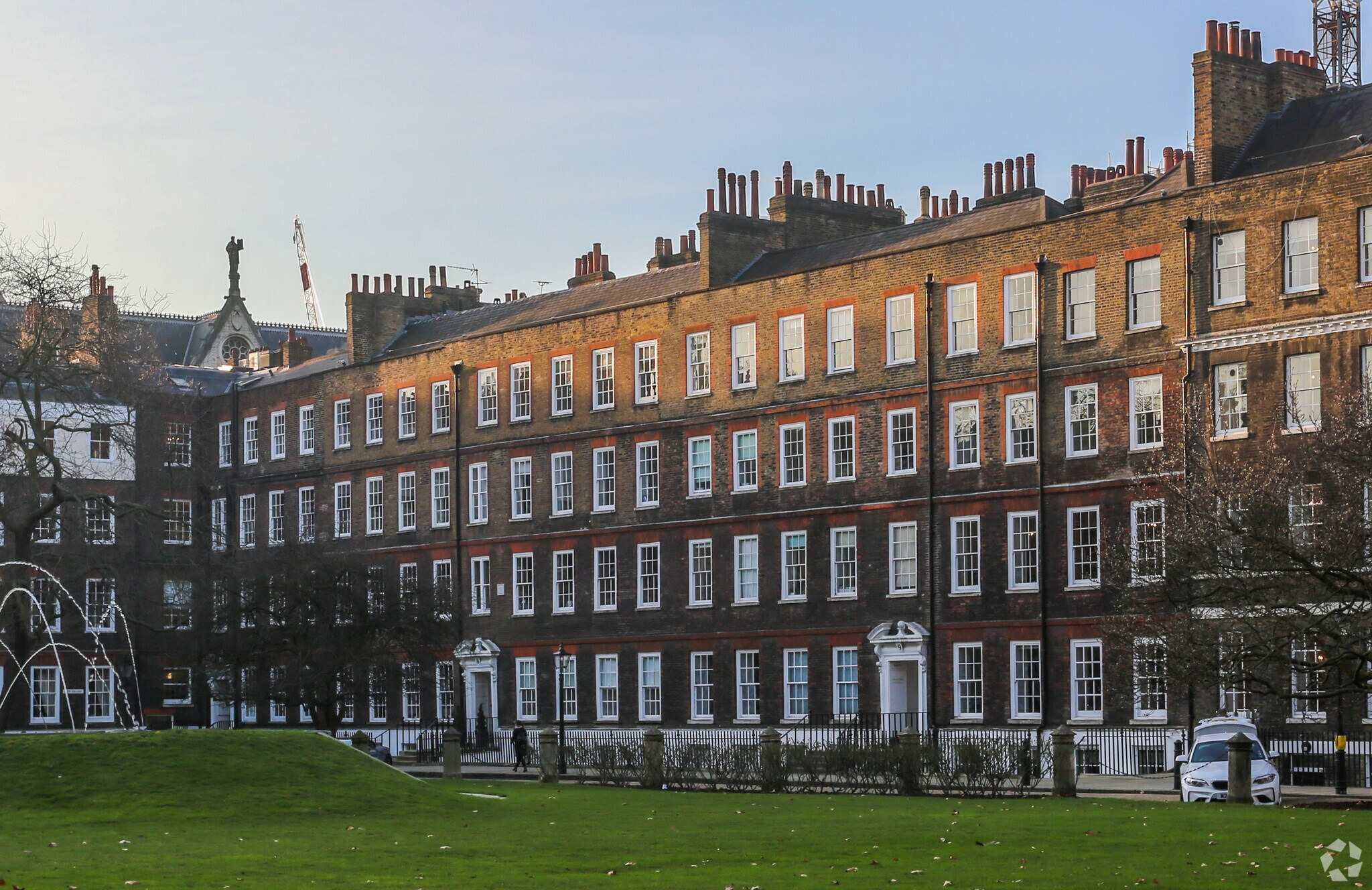 7 New Sq, London to rent Primary Photo- Image 1 of 5