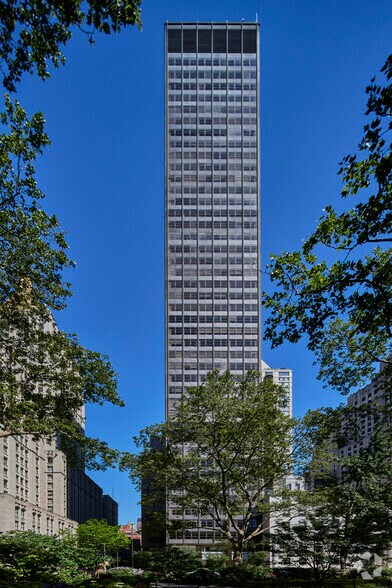 41 Madison Ave, New York, NY for rent - Building Photo - Image 2 of 15