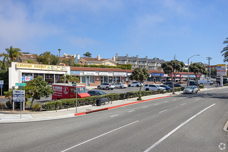 801-823 Torrance Blvd, Redondo Beach, CA for rent - Building Photo - Image 1 of 4