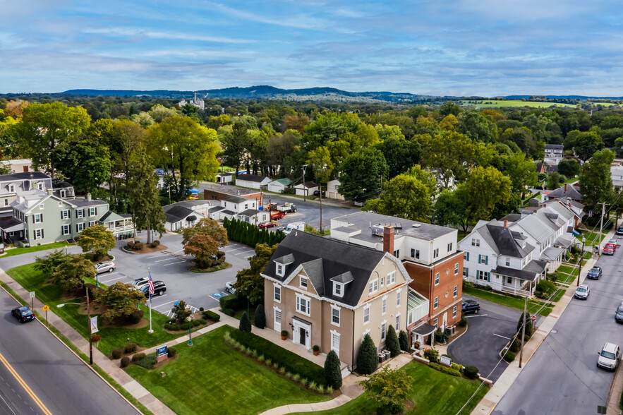 2331 Market St, Camp Hill, PA for sale - Building Photo - Image 1 of 1