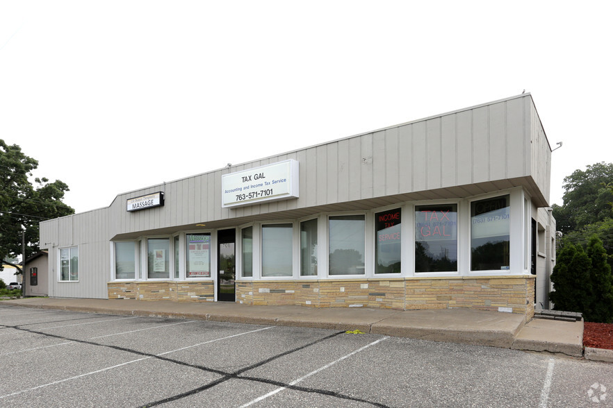 7101-7103 NE Highway 65, Fridley, MN for rent - Primary Photo - Image 1 of 16