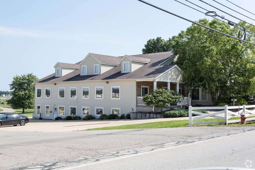 37000 Center Ridge Rd, North Ridgeville, OH for sale - Primary Photo - Image 1 of 1