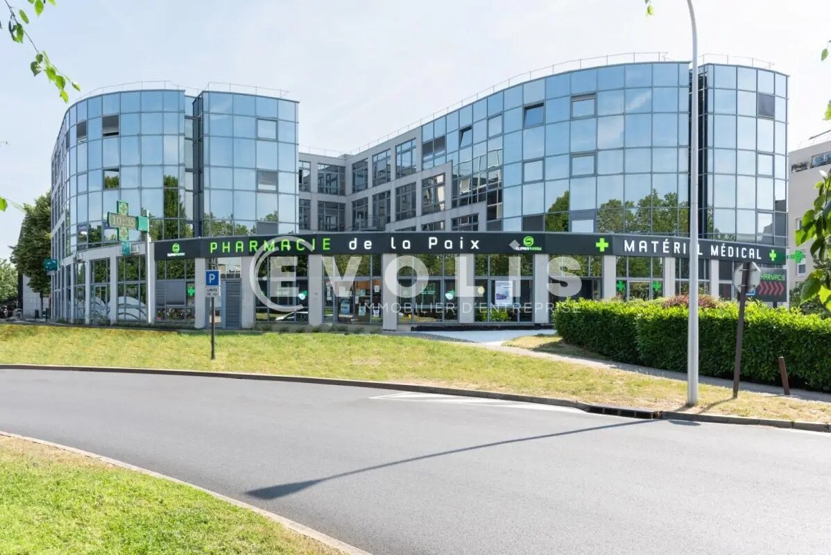 8 Mail Barthelemy Thimonnier, Lognes to rent Building Photo- Image 1 of 12