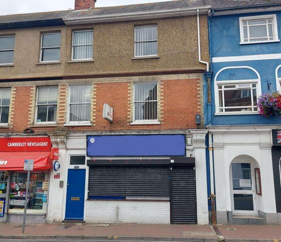 2A High St, Camberley to rent Building Photo- Image 1 of 2