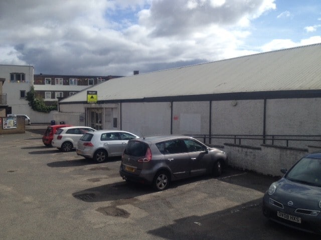 Commercial St, Blairgowrie to rent Building Photo- Image 1 of 5