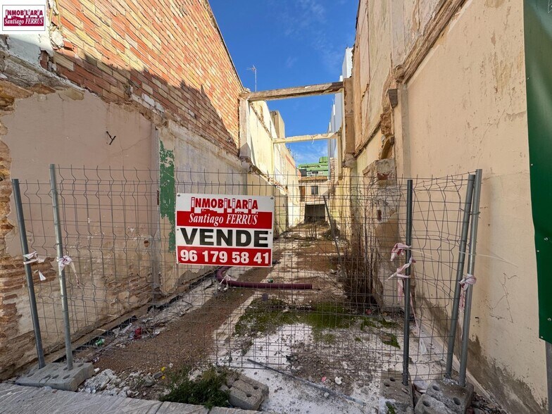 Land in València, Valencia for sale - Primary Photo - Image 2 of 3