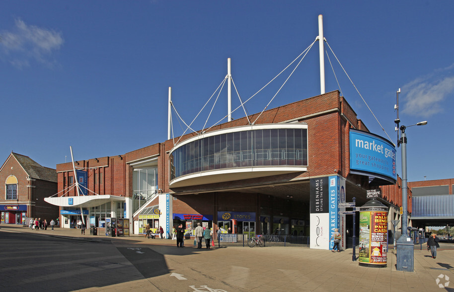 Market Gates, Great Yarmouth for rent - Building Photo - Image 1 of 11