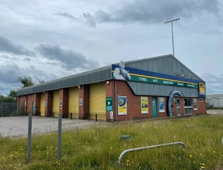 Heavens Walk, Doncaster to rent - Building Photo - Image 3 of 12