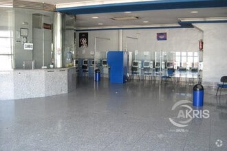 Retail in Toledo, Toledo to rent Interior Photo- Image 1 of 6