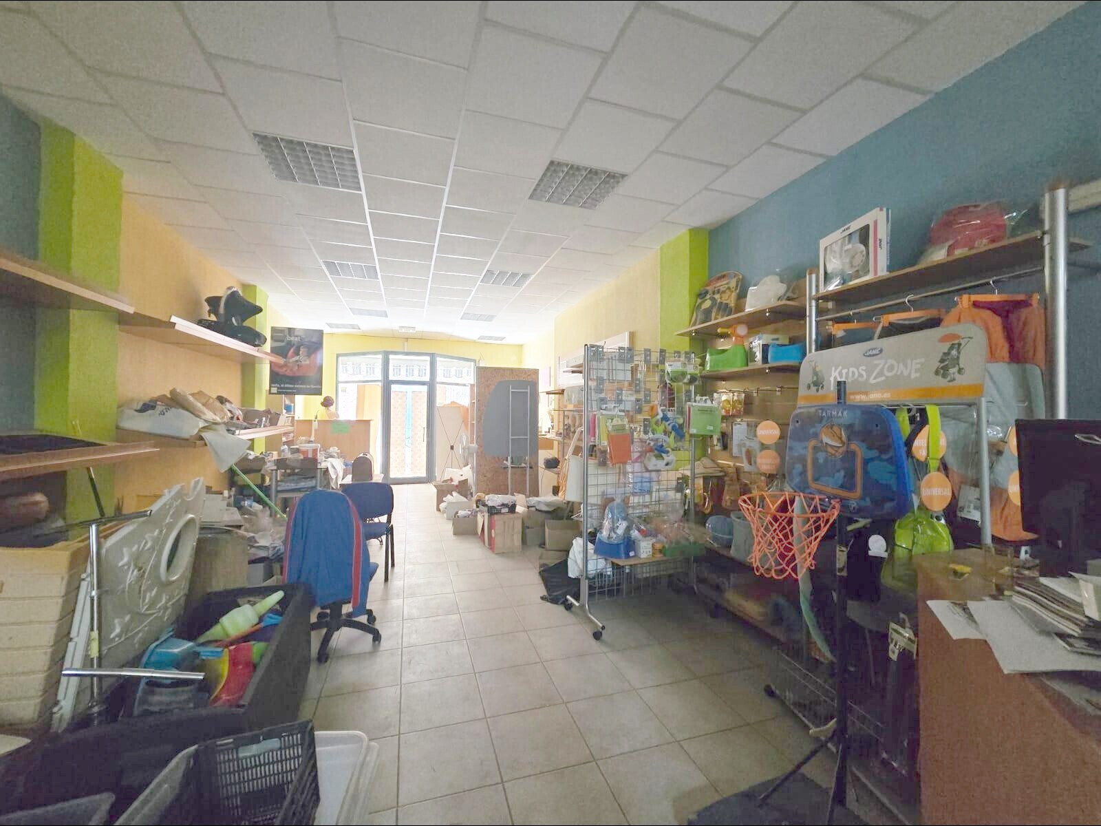 Retail in Aspe, Alicante for sale Interior Photo- Image 1 of 3