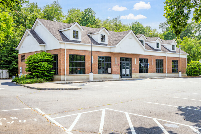 More details for 623-625 W Mount Pleasant Ave, Livingston, NJ - Medical for Rent