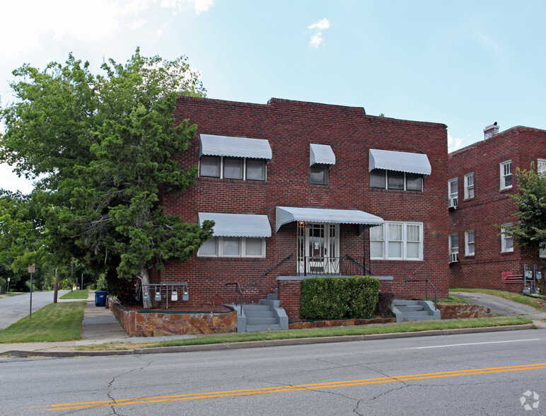 1630-1632 S Utica Ave, Tulsa, OK for sale - Primary Photo - Image 1 of 1