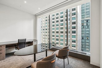 106 W 56th St, New York, NY to rent Interior Photo- Image 2 of 6