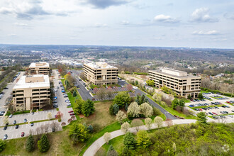 750 Holiday Dr, Pittsburgh, PA - aerial  map view