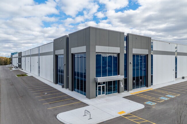 More details for 112 E Beaver Creek Rd, Richmond Hill, ON - Industrial to Rent