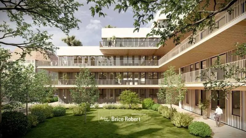 Office in Villeurbanne for sale Building Photo- Image 1 of 10