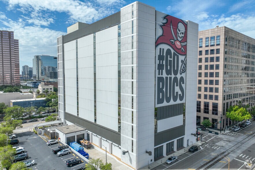 610 E Zack St, Tampa, FL to rent - Building Photo - Image 2 of 15