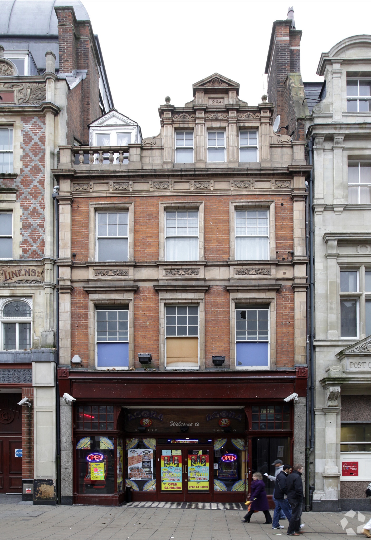 12 High St, Croydon to rent Primary Photo- Image 1 of 3