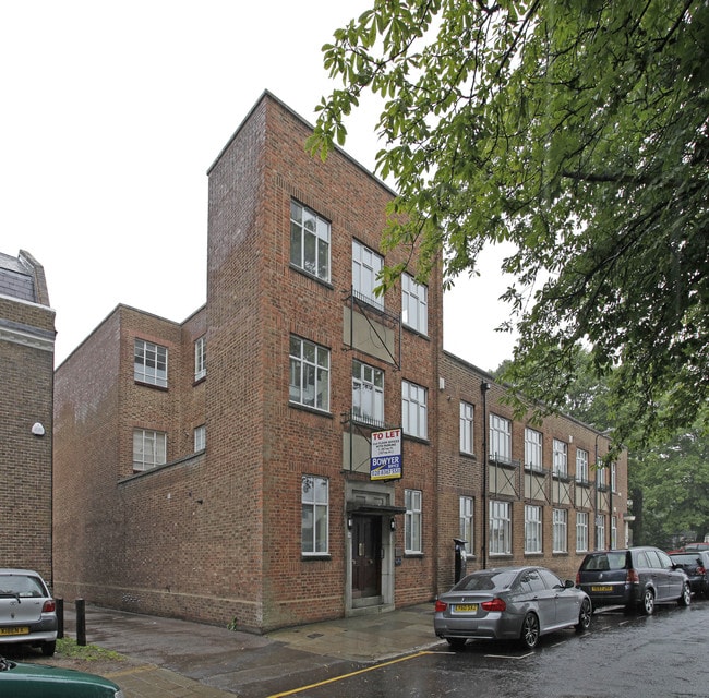 More details for 94-100 Silver St, Enfield - Office to Rent