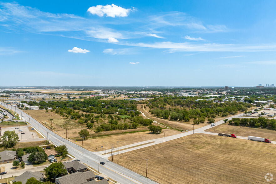 S Cherry Ln, Fort Worth, TX for sale - Building Photo - Image 1 of 1