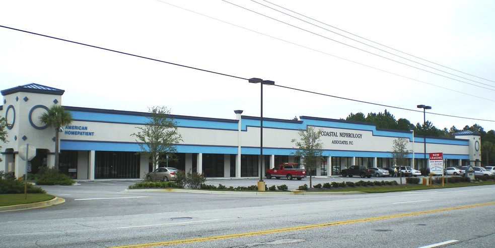 208 Scranton Connector, Brunswick, GA for rent - Building Photo - Image 2 of 3