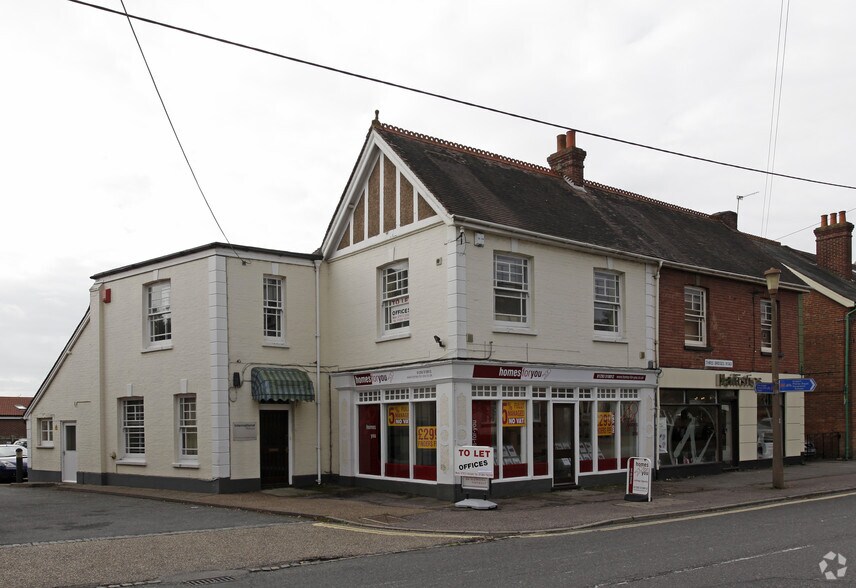 172-174 Three Bridges Rd, Crawley for sale - Primary Photo - Image 1 of 1