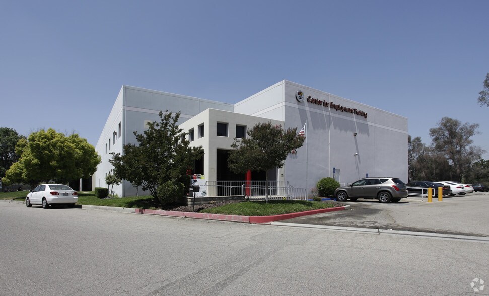 14301450 Cooley Ct, San Bernardino 92408 Industrial for Sale