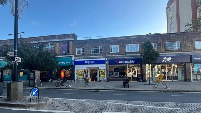 More details for 112 High St, New Malden - Office to Rent