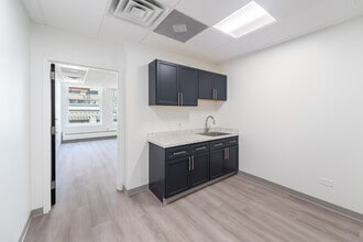 29 E Madison St, Chicago, IL to rent Interior Photo- Image 2 of 5