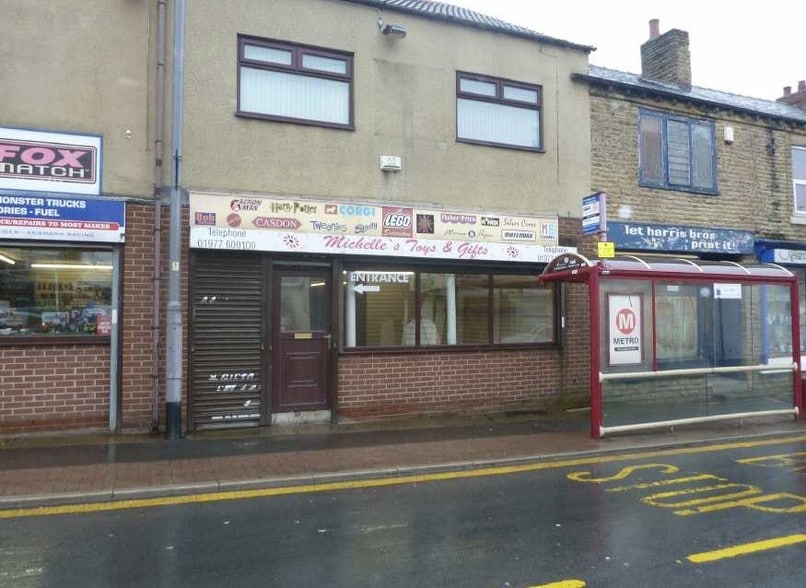 64-68 Station Ln, Pontefract to rent - Building Photo - Image 2 of 2