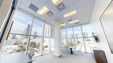 1501 Biscayne Blvd, Miami, FL for rent Interior Photo- Image 1 of 14