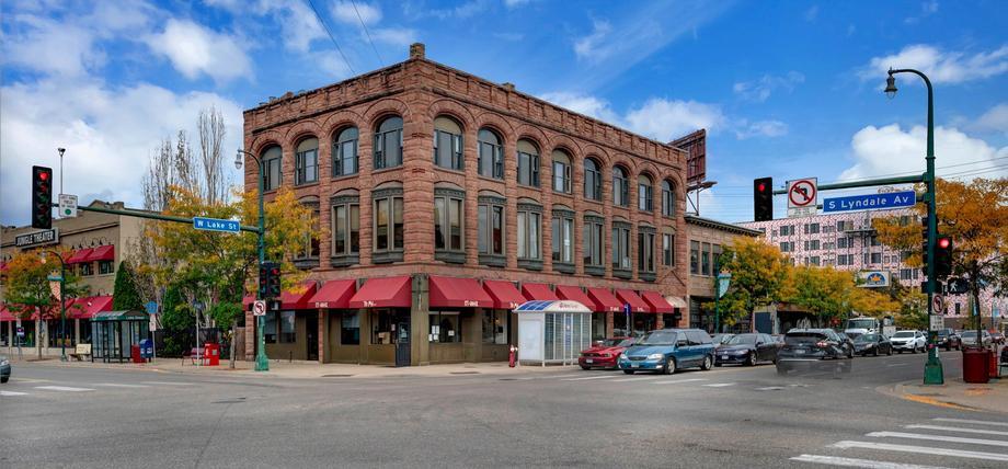 2953 Lyndale Ave S, Minneapolis, MN for sale - Building Photo - Image 1 of 1