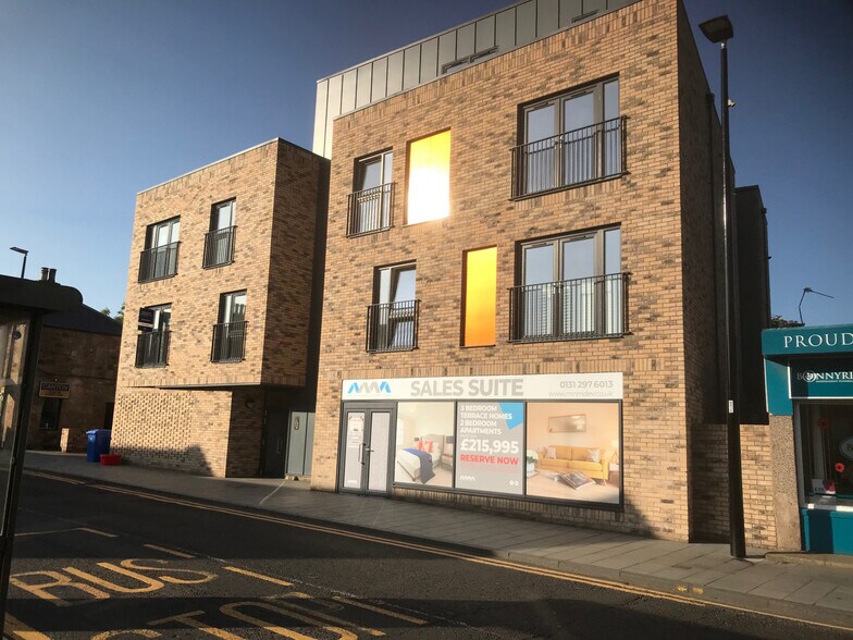 58 High St, Bonnyrigg, EH19 2AB UK