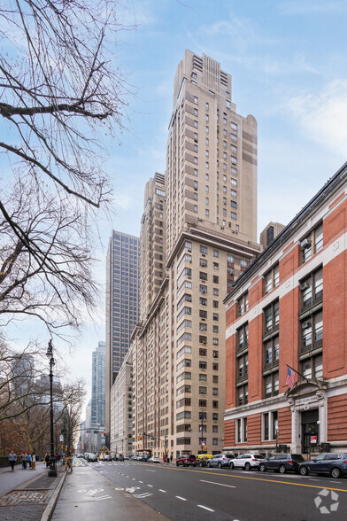 25 Central Park W, New York, NY for rent - Primary Photo - Image 1 of 14