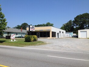 700 E Constance Rd, Suffolk, VA for rent Building Photo- Image 1 of 2