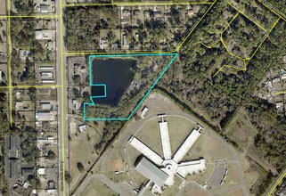 120 Davis St, Saint Marys, GA - aerial  map view