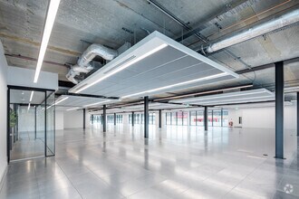 217 Bath Rd, Slough to rent Interior Photo- Image 2 of 5