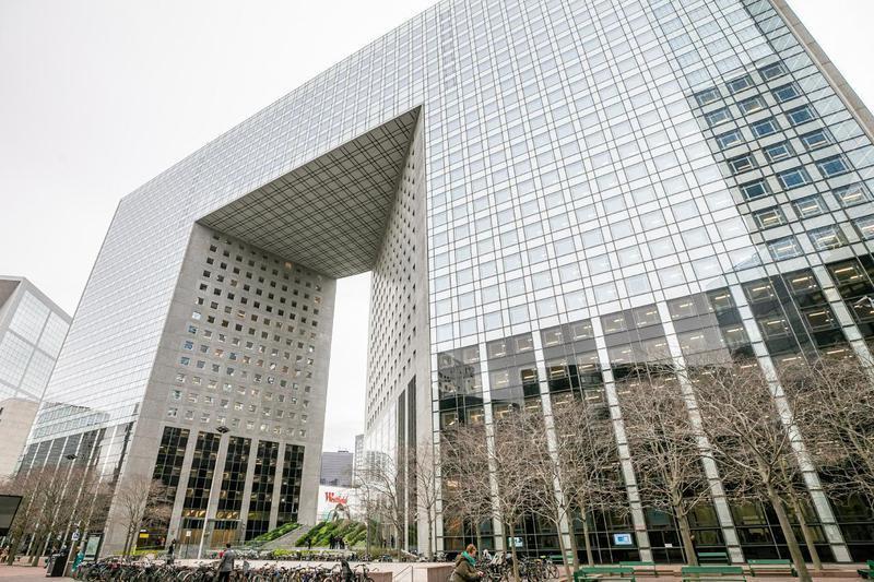 Office in Puteaux to rent Building Photo- Image 1 of 33