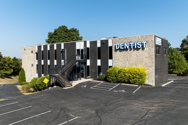 More details for 1240 E Main St, Springfield, OH - Office for Auction