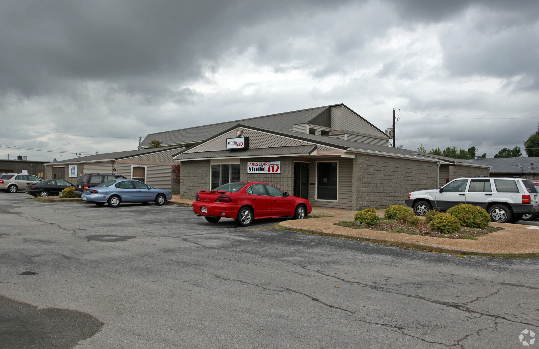 2200 W Sunset Ave, Springdale, AR for sale Primary Photo- Image 1 of 1