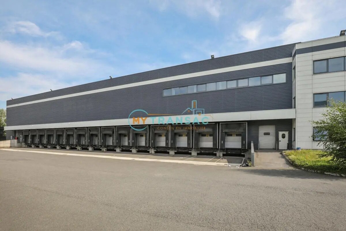 Industrial in Chilly-Mazarin to rent Building Photo- Image 1 of 13