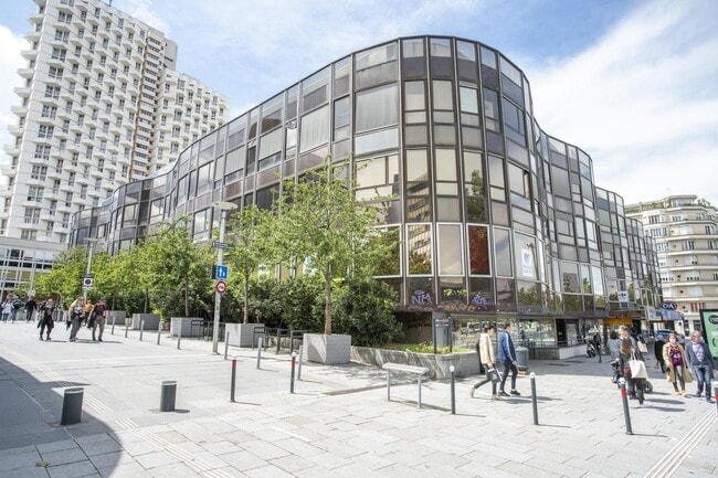 Coworking  - Jusqu'à 15 postes