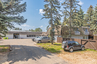 70 Oswald Dr, Spruce Grove, AB for sale Building Photo- Image 1 of 15