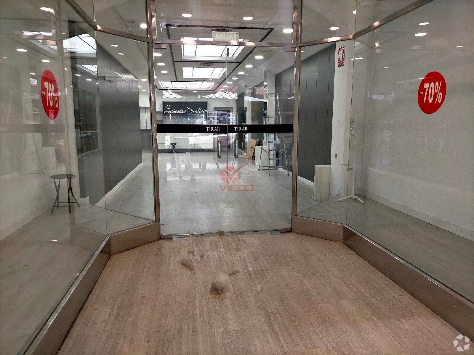 Retail in Cuenca, Cuenca to rent Interior Photo- Image 1 of 16