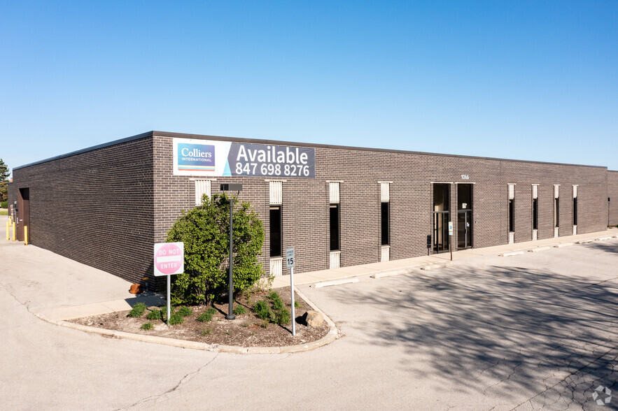 1026-1100 National Pky, Schaumburg, IL for rent - Building Photo - Image 1 of 13