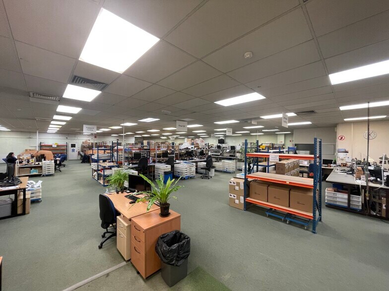 Blakey Rd, Salisbury to rent - Building Photo - Image 2 of 4