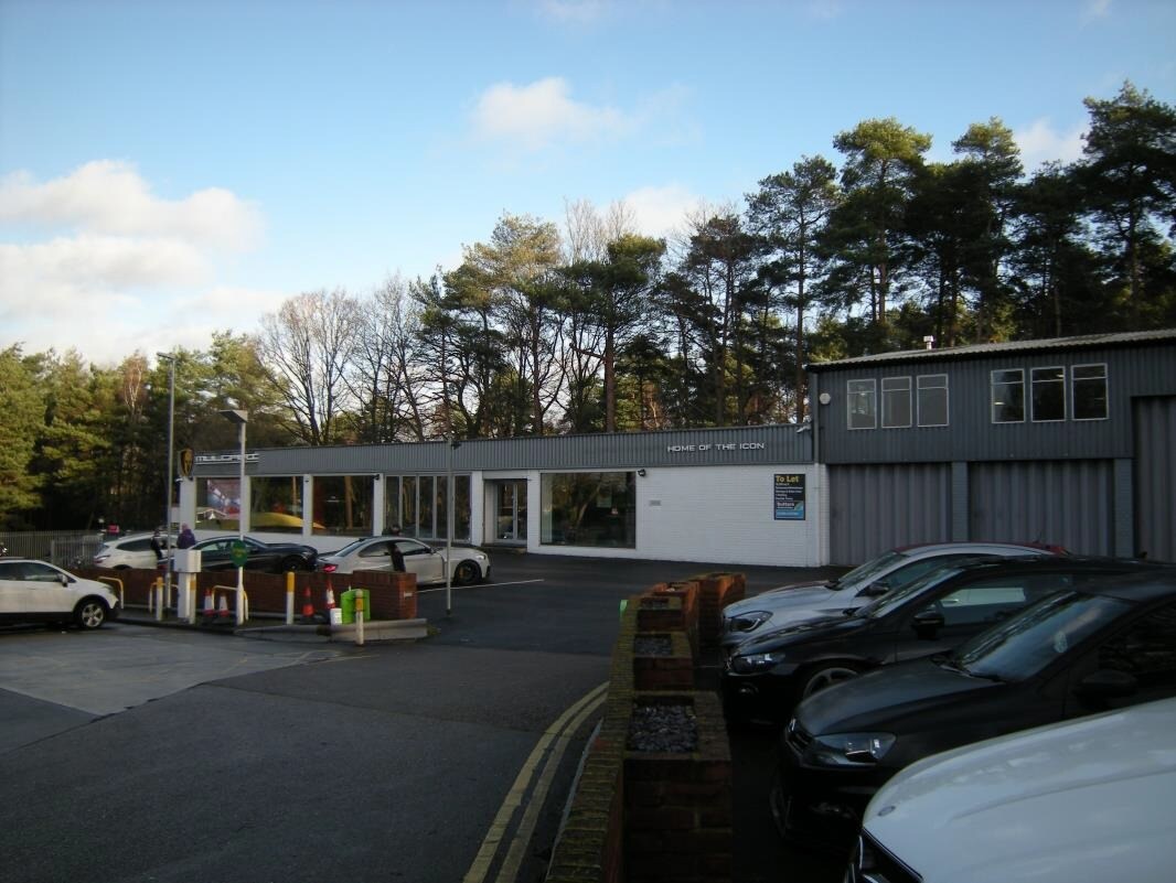 Bagshot Rd, Bracknell for sale Building Photo- Image 1 of 1