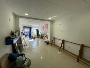 Retail in Cercedilla, Madrid to rent Interior Photo- Image 1 of 3