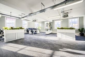 36 Bennetts Hl, Birmingham to rent Interior Photo- Image 1 of 27