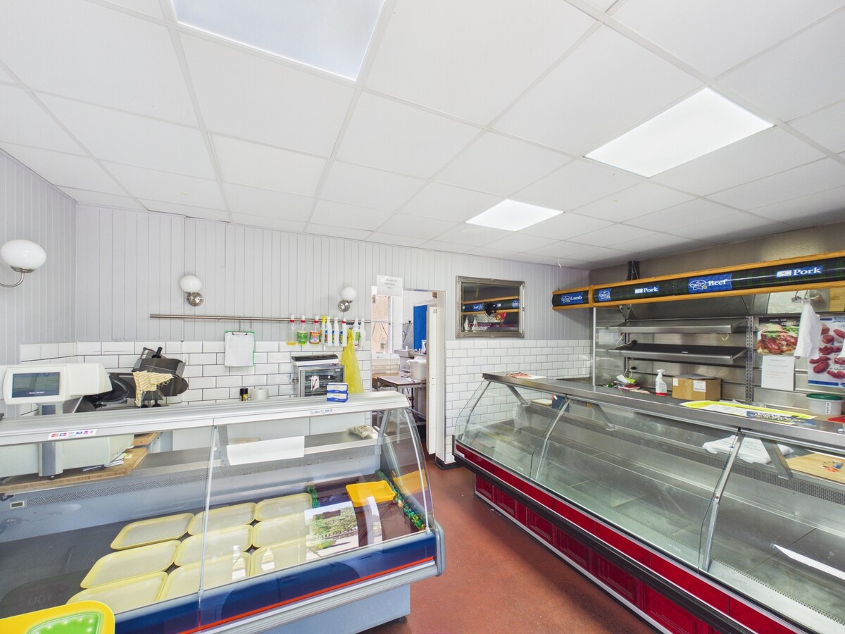2-8 Commercial Crescent, Cupar, FIF KY15 7JU - Unit 6 - - Interior Photo - Image 2 of 4